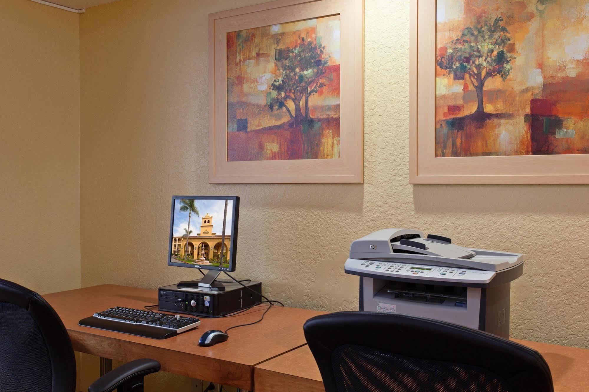 La Quinta By Wyndham Orange County Airport Hotel Santa Ana Kültér fotó